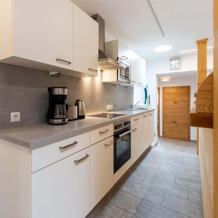 Chalet in Ötz near Hochötz Ski Lift - Four-Bedroom Vacation Home - 14