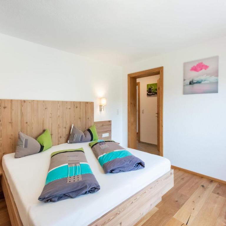 Chalet in Ötz near Hochötz Ski Lift - Four-Bedroom Vacation Home - 23