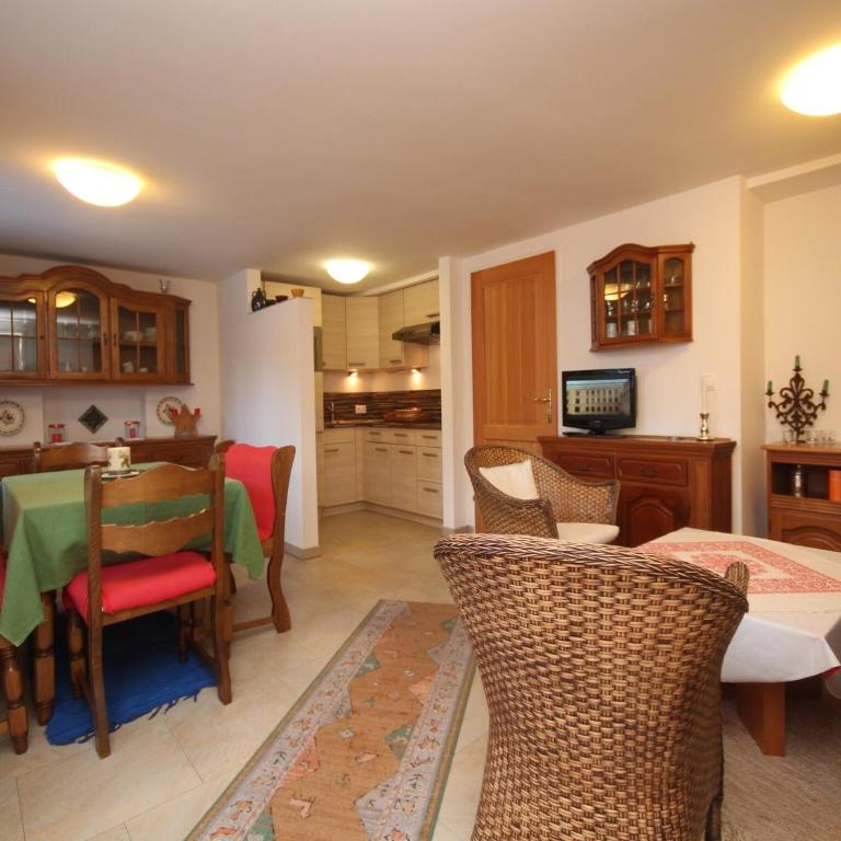 Apartment in Kitzbuhel near Ski Slopes - Apartment mit 2 Schlafzimmern - 24