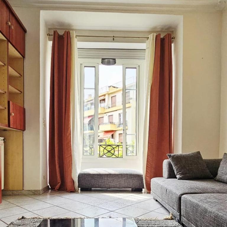 Spacious apartment in Cimiez - Appartement 2 Chambres - 4