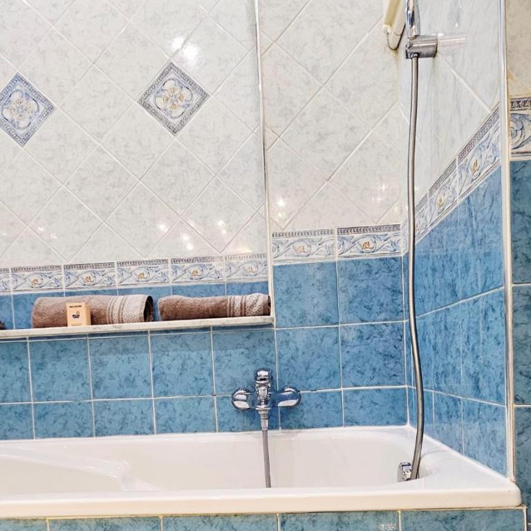 Spacious apartment in Cimiez - Appartement 2 Chambres - 24