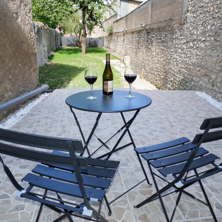 Charmants T2 rénovés - Jardin - Centre ville - Apartamento de 1 dormitorio - 9
