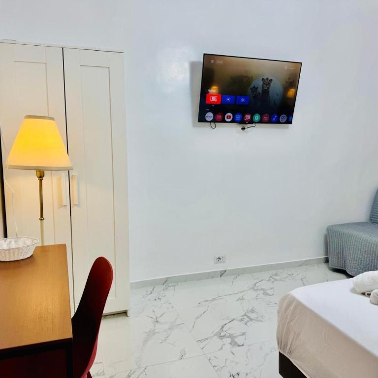 Ayan Guest House - Camera Matrimoniale/Doppia con Letti Singoli con Bagno in Comune - 4