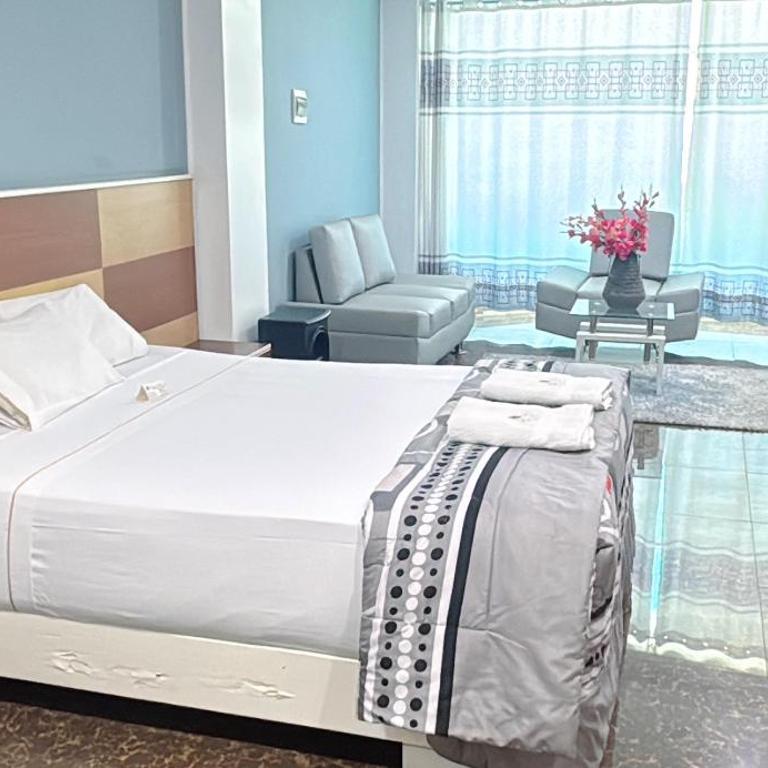 San Isidro Grand Hotel - Suite con cama grande - 4