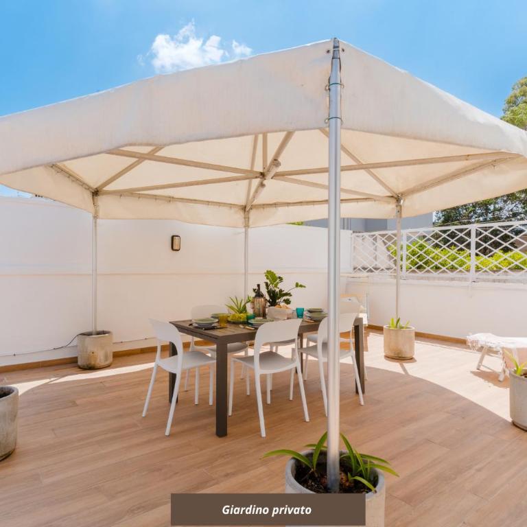 IRIS - Lecce Selection - Two-Bedroom Apartment with Garden View - 2