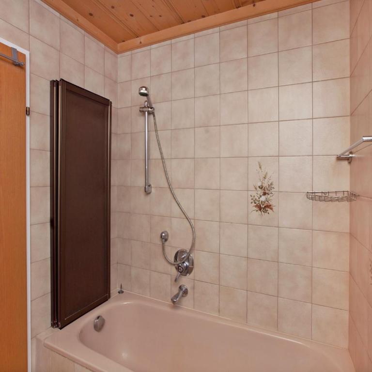 Apartment in Going near Ski Lift - Appartement 2 Chambres - 16