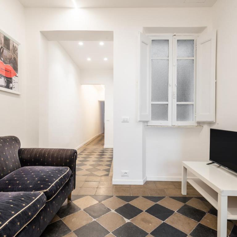 Top Location - walk to Navona Pantheon and Vatican - Apartment - 17