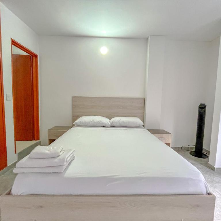 Neón Apartaestudios Autónomos - Recepción Digital 24H - Apartamento de 2 dormitorios - 5