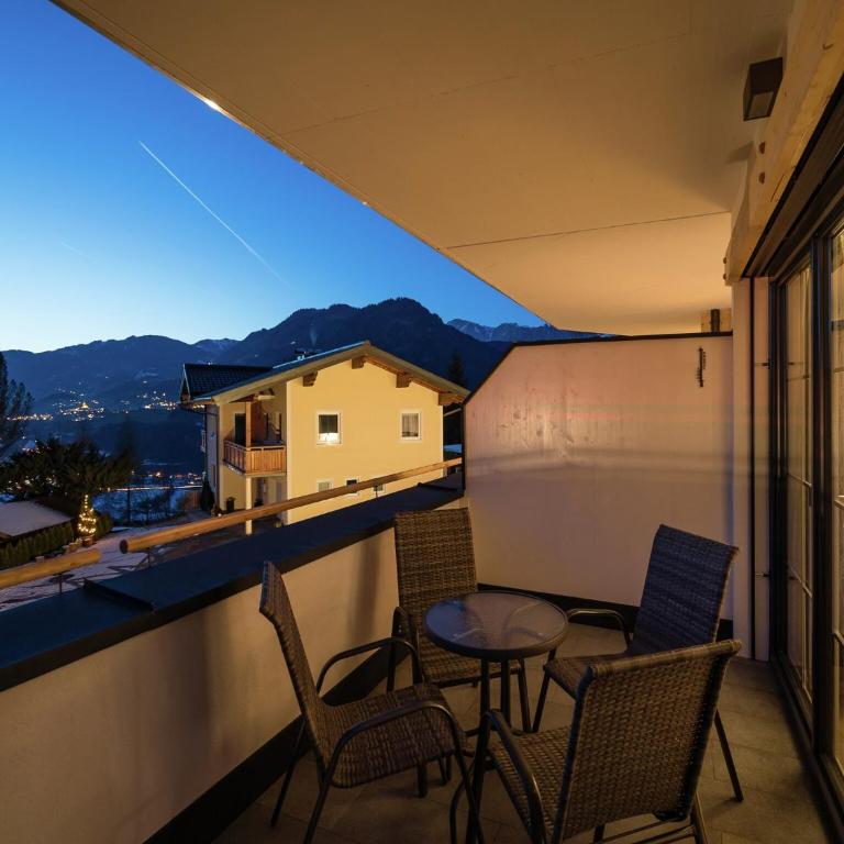 Apartment Alpendorf near Ski Slopes - Chalet mit 3 Schlafzimmern - 13