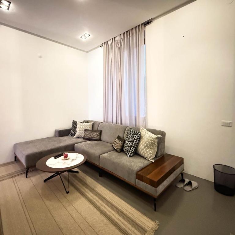 City Center Apartment - One-Bedroom Apartment - 1