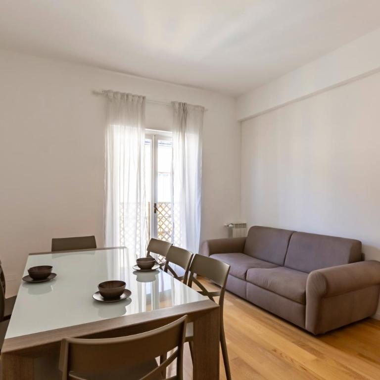 GuestHost - Ponte Vecchio Charming Apartments - Appartamento - 1