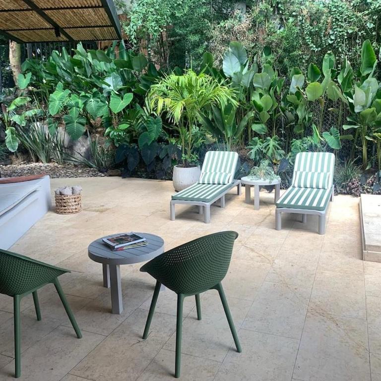 Macondo House Private Heated Pool - Deluxe Villa - 16
