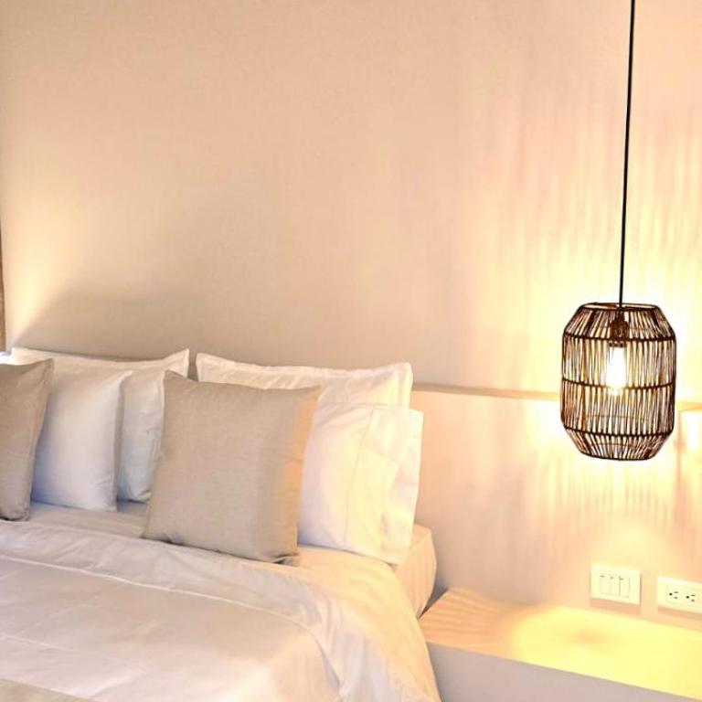 Macondo House Private Heated Pool - Deluxe Villa - 24