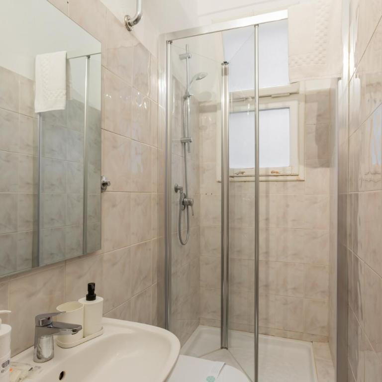 GuestHost - Ponte Vecchio Charming Apartments - Appartamento con 4 Camere da Letto - 16
