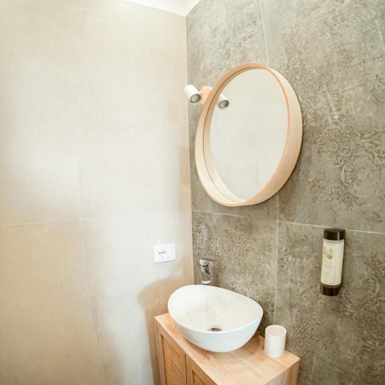 Casa Le Arcate - Deluxe Room - 8