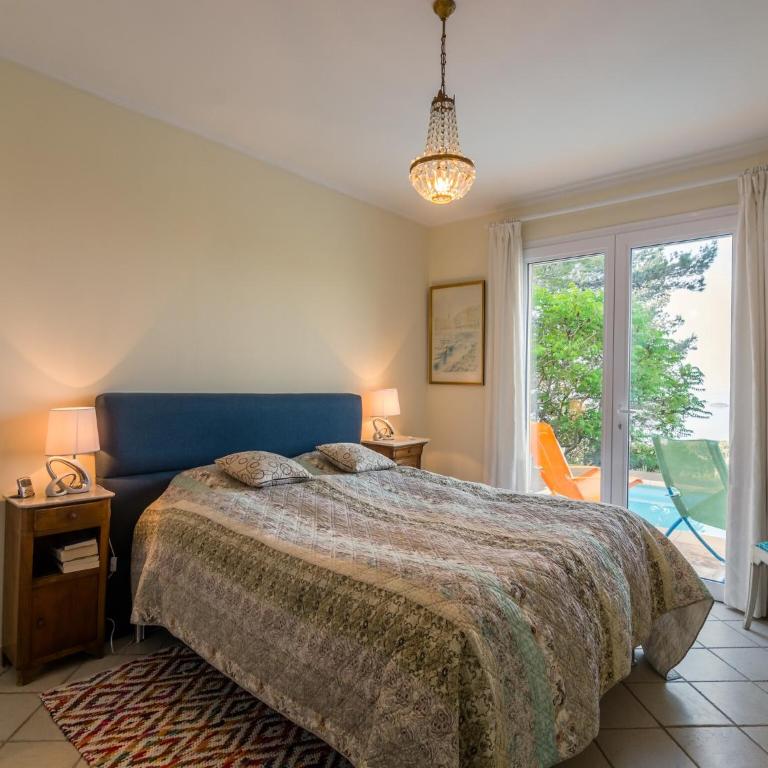 Villa in Hyères near Beach & Pool - Villa 4 Chambres - 7
