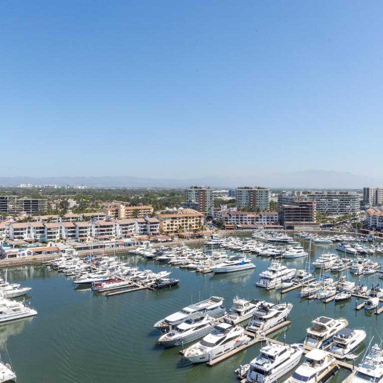 Departamento Exclusivo en Marina Vallarta - Two-Room Apartment - 2