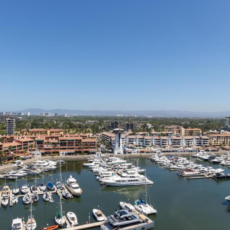 Departamento Exclusivo en Marina Vallarta - Two-Room Apartment - 6