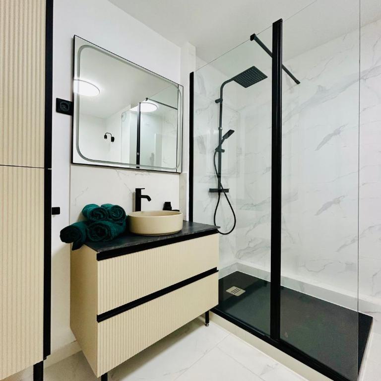 Le Ru'Beach - T2 avec piscine fermée pour travaux réouverture 4 juillet , tarif réduit - One-Bedroom Apartment - 11