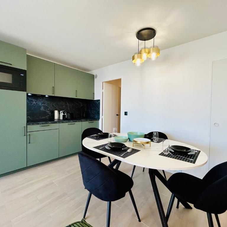 Le Ru'Beach - T2 avec piscine fermée pour travaux réouverture 4 juillet , tarif réduit - One-Bedroom Apartment - 2