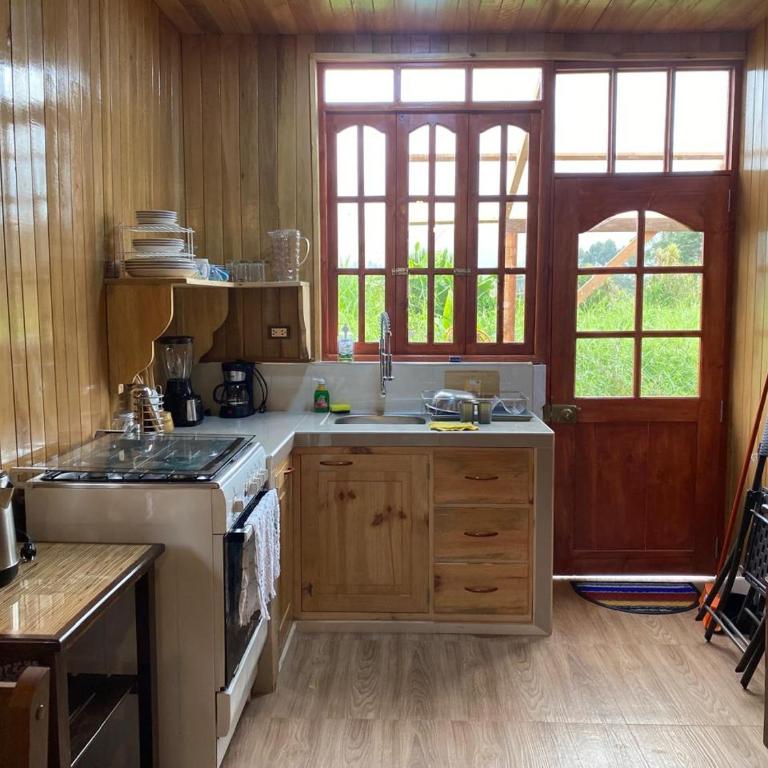 Cabañas Don Ceferino - Two-Bedroom House - 4