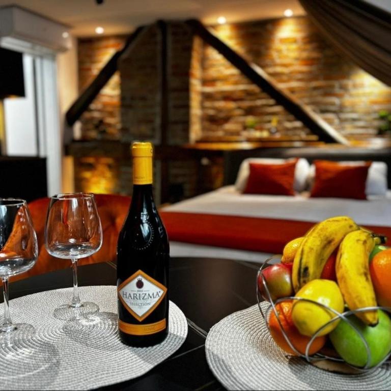 Sweet home - One-Bedroom Apartment - 1