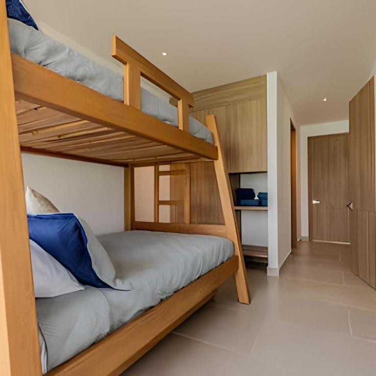 Vista a Laguna cristalina + 2 alc + parking - Two-Bedroom Apartment with Pool View - 38