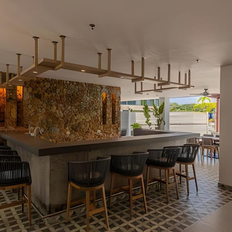 Vista a Laguna cristalina + 2 alc + parking - Two-Bedroom Apartment with Pool View - 69