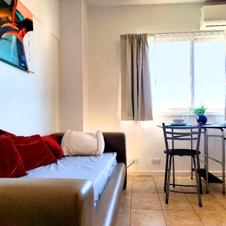 Centrico, a metros de Calle Corrientes, ideal tramites y cursos - Apartamento de 1 dormitorio - 9