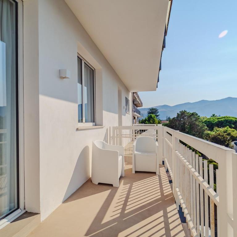 Hybrid Icon Rooms Gallery - Camera Matrimoniale Deluxe con Balcone e Vista Mare - 13