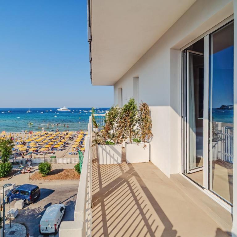 Hybrid Icon Rooms Gallery - Camera Matrimoniale Deluxe con Balcone e Vista Mare - 14