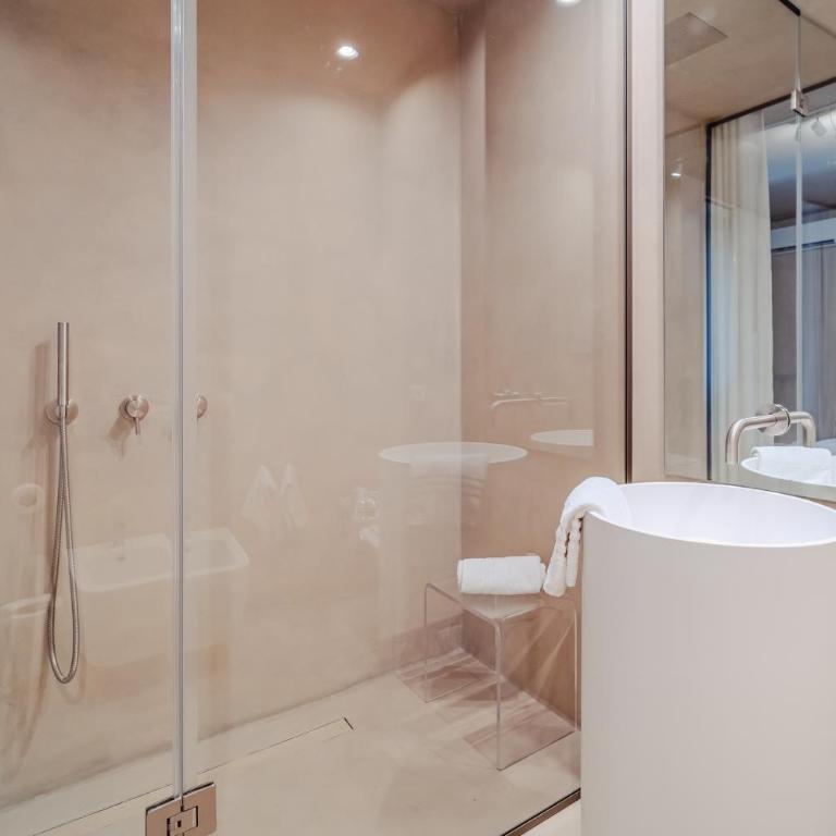 Hybrid Icon Rooms Gallery - Camera Matrimoniale con Bagno Privato - 6