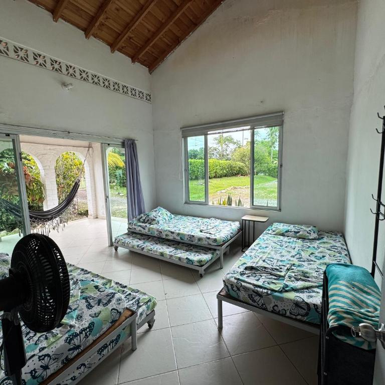 Tierra Linda Campestre - Habitación Familiar Estándar - 4