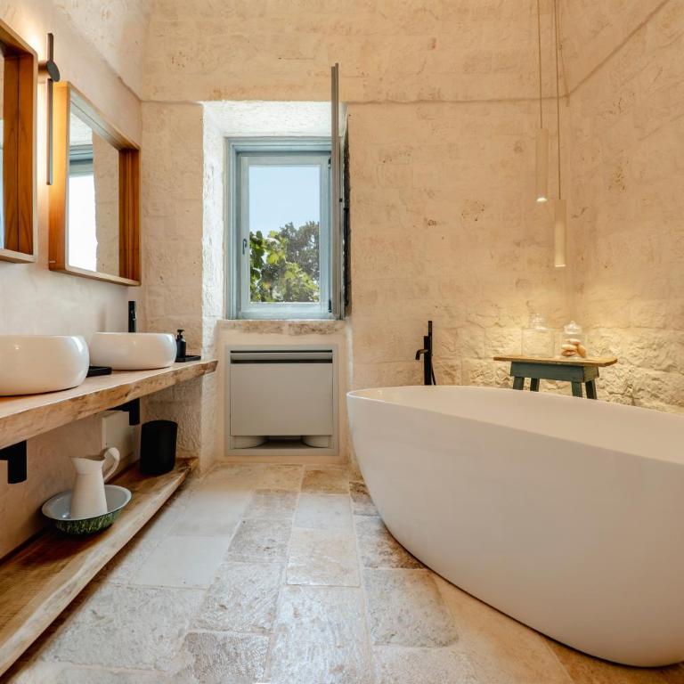 Masseria La Contessina - Apuliaria Stays - 5BR Masseria in Puglia - Heated Pool & Wellness Area - Five-Bedroom House - 10