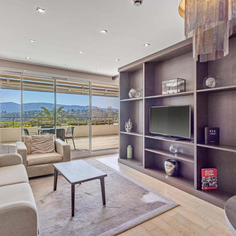 Royal Mougins Golf, Hotel & Spa de Luxe - Prestige Suite - 1