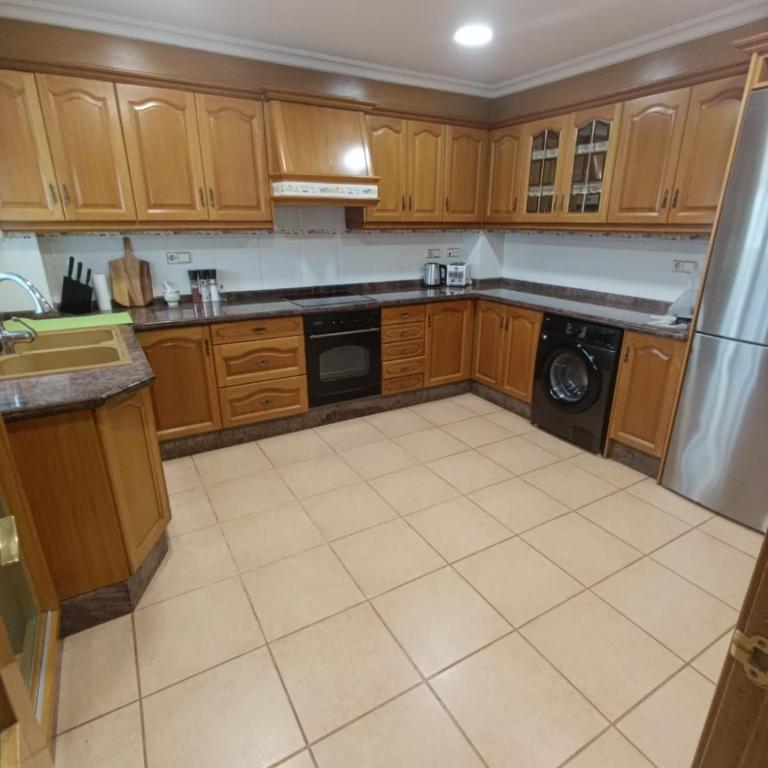 First Floor Casa Privee - Two bed Beach Terrace & Balconies - Apartamento de 2 dormitorios - 13