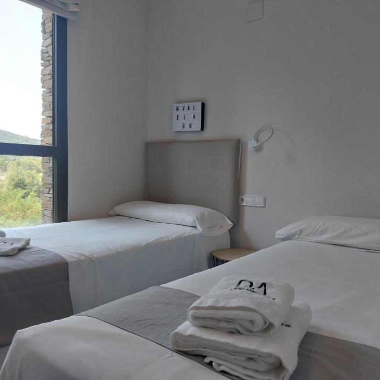 Apartamentos Ordesa Ainsa - Two-Bedroom Apartment - 15