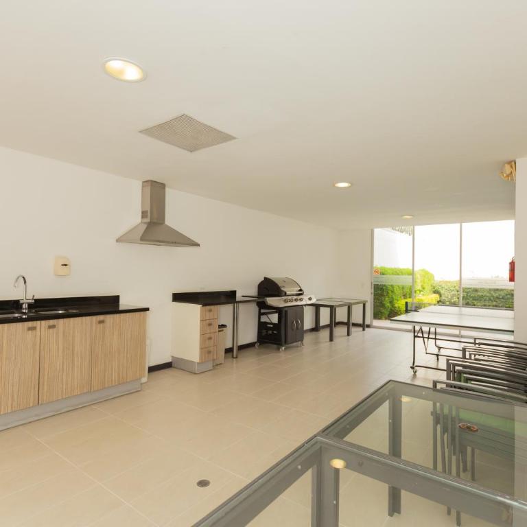 Warmflower Rooftop - Two-Bedroom Apartment - 10