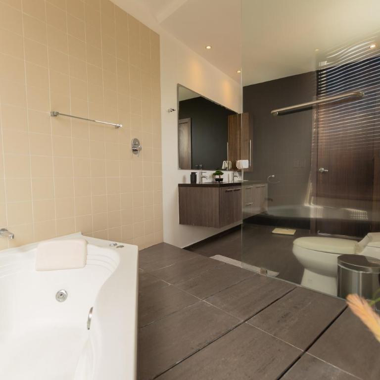 Warmflower Rooftop - Two-Bedroom Apartment - 58