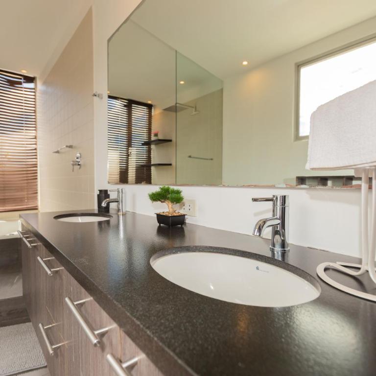 Warmflower Rooftop - Two-Bedroom Apartment - 35