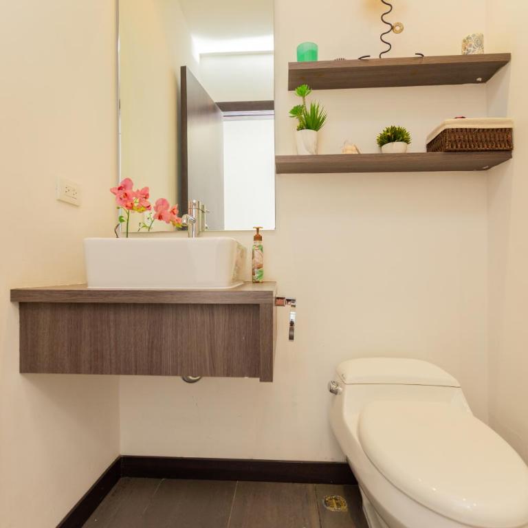 Warmflower Rooftop - Two-Bedroom Apartment - 29