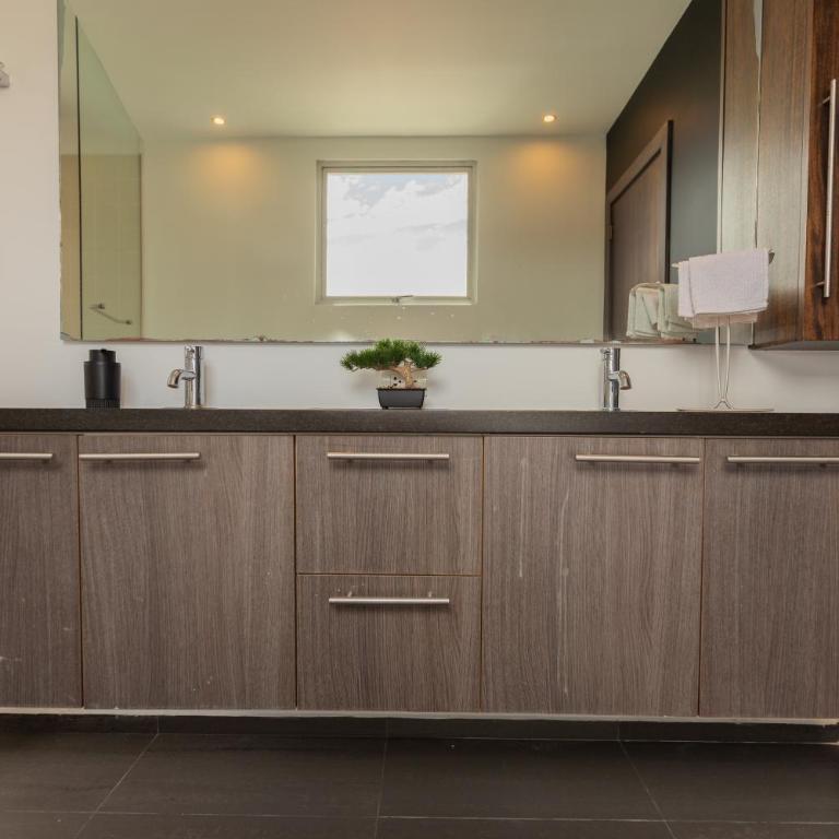 Warmflower Rooftop - Two-Bedroom Apartment - 53