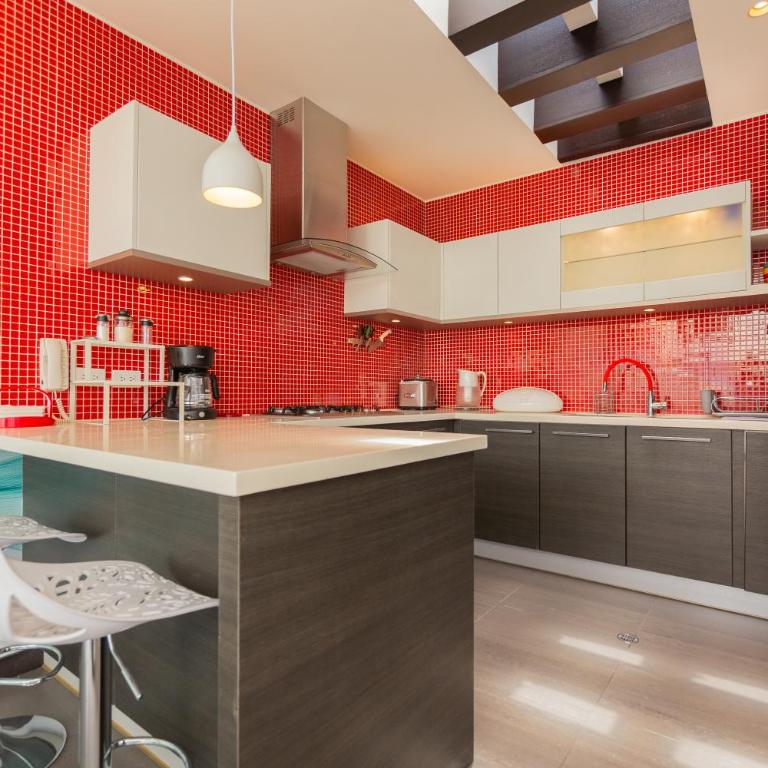 Warmflower Rooftop - Two-Bedroom Apartment - 60