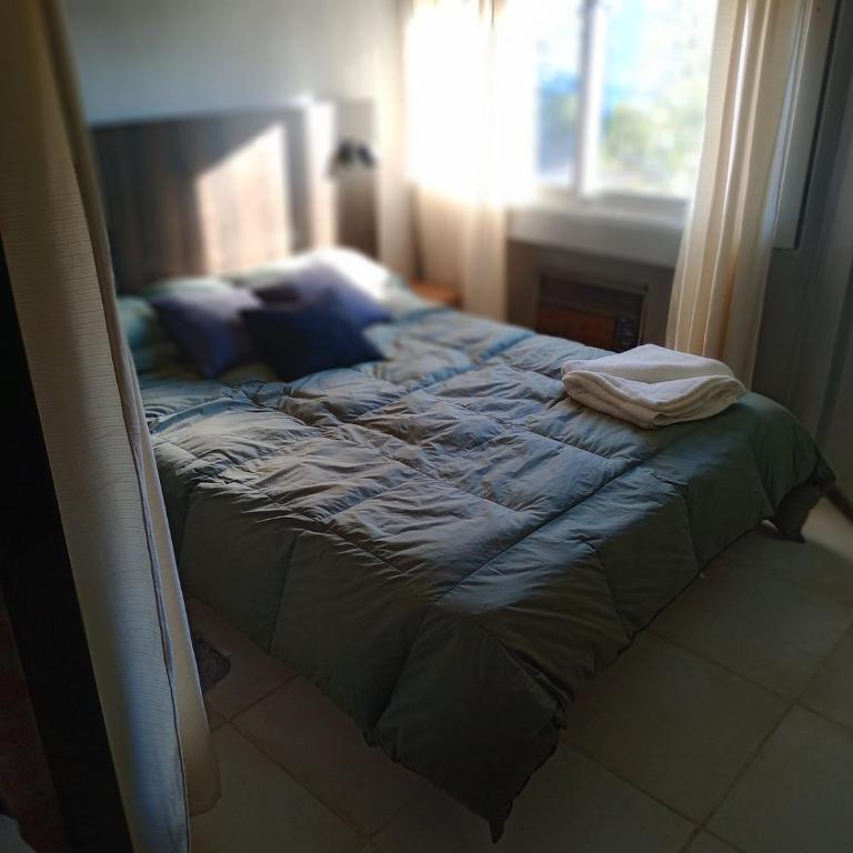 Departamento con hermosa vista en Carlos Paz - Apartamento de 1 dormitorio - 2