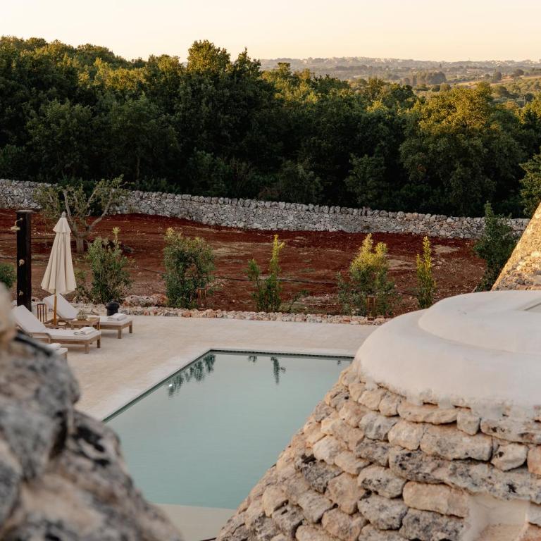 Masseria La Contessina - Apuliaria Stays - 5BR Masseria in Puglia - Heated Pool & Wellness Area - Five-Bedroom House - 24