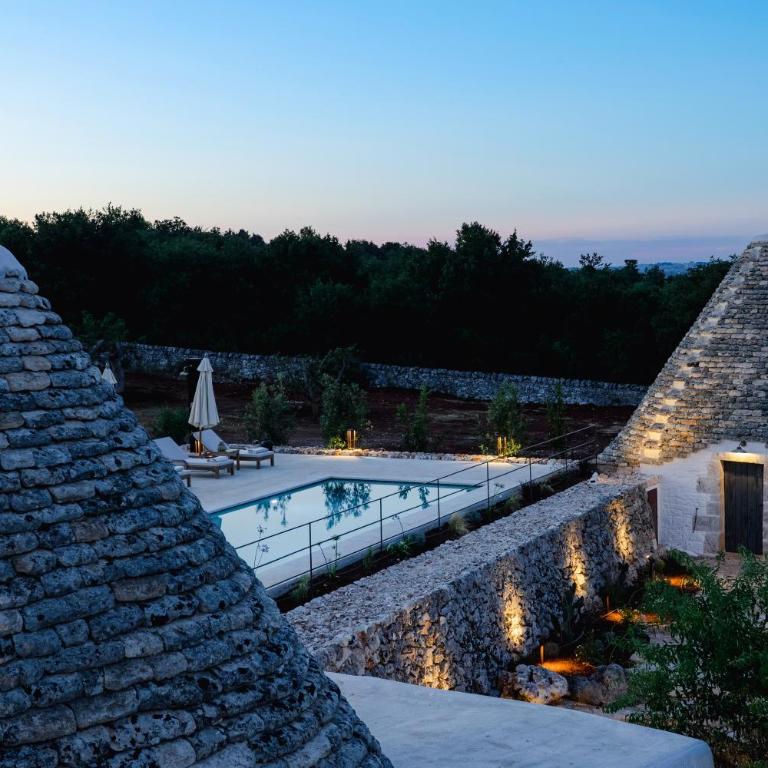 Masseria La Contessina - Apuliaria Stays - 5BR Masseria in Puglia - Heated Pool & Wellness Area - Five-Bedroom House - 4
