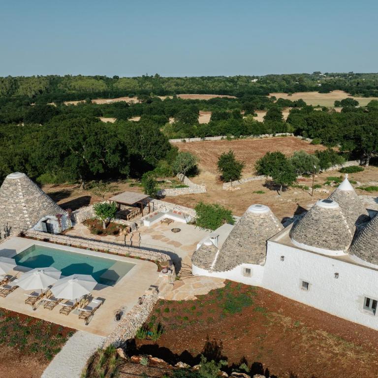 Masseria La Contessina - Apuliaria Stays - 5BR Masseria in Puglia - Heated Pool & Wellness Area - Five-Bedroom House - 9