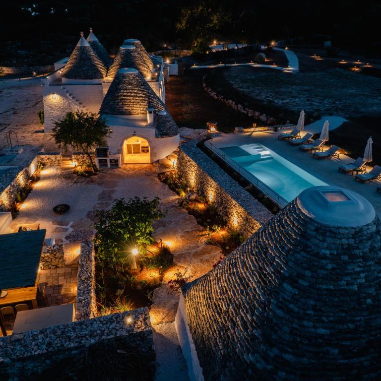 Masseria La Contessina - Apuliaria Stays - 5BR Masseria in Puglia - Heated Pool & Wellness Area - Five-Bedroom House - 2