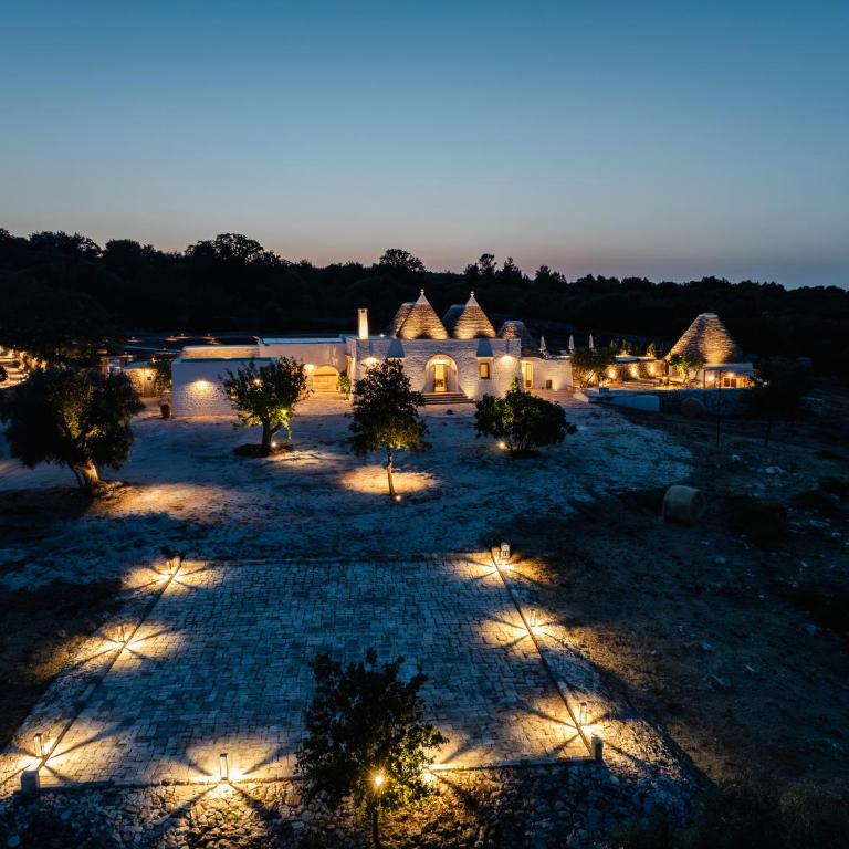 Masseria La Contessina - Apuliaria Stays - 5BR Masseria in Puglia - Heated Pool & Wellness Area - Five-Bedroom House - 6