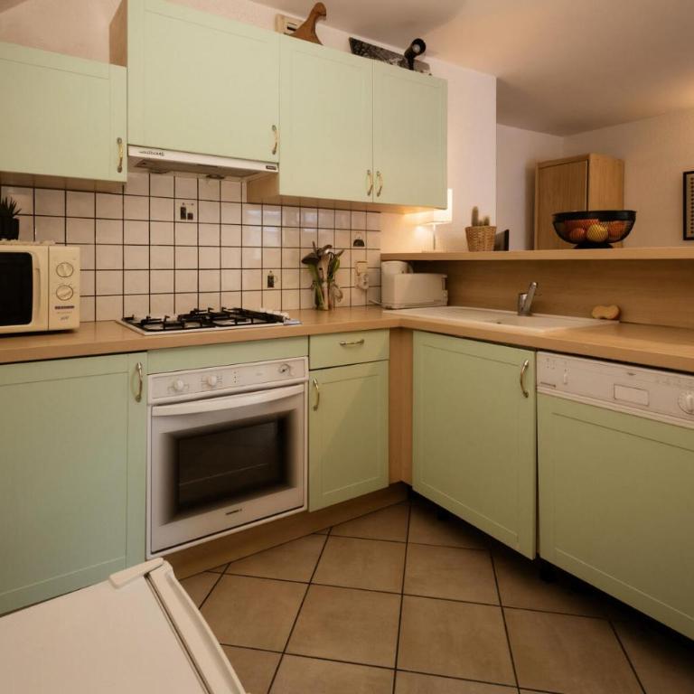 Chalet Le Gentiana - 2 pièces cabine 6 personnes 3 exposé Sud MAE-7864 - Appartement - 4